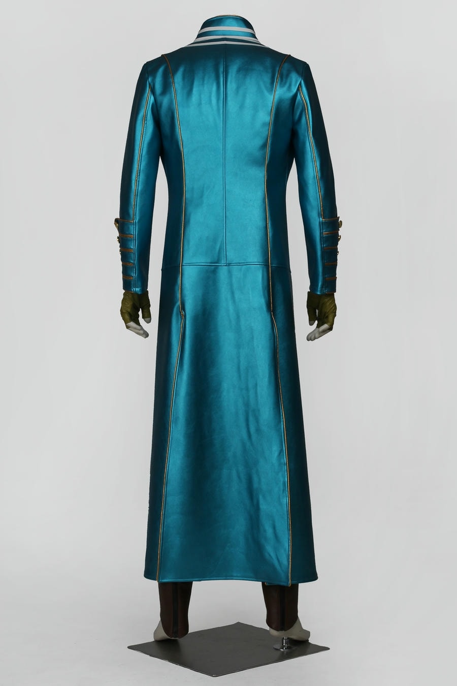 Devil May Cry 3 Vergil Cosplay Costume – Gaming Outfit – photo 5 of 19