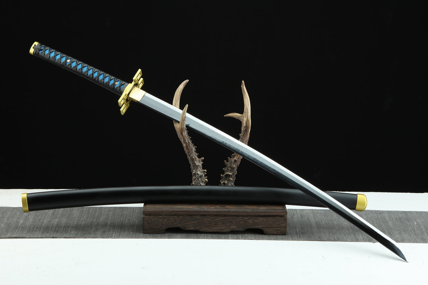 1:1 Replica Muichiro Tokito Worn Katana | Demon Slayer Sword