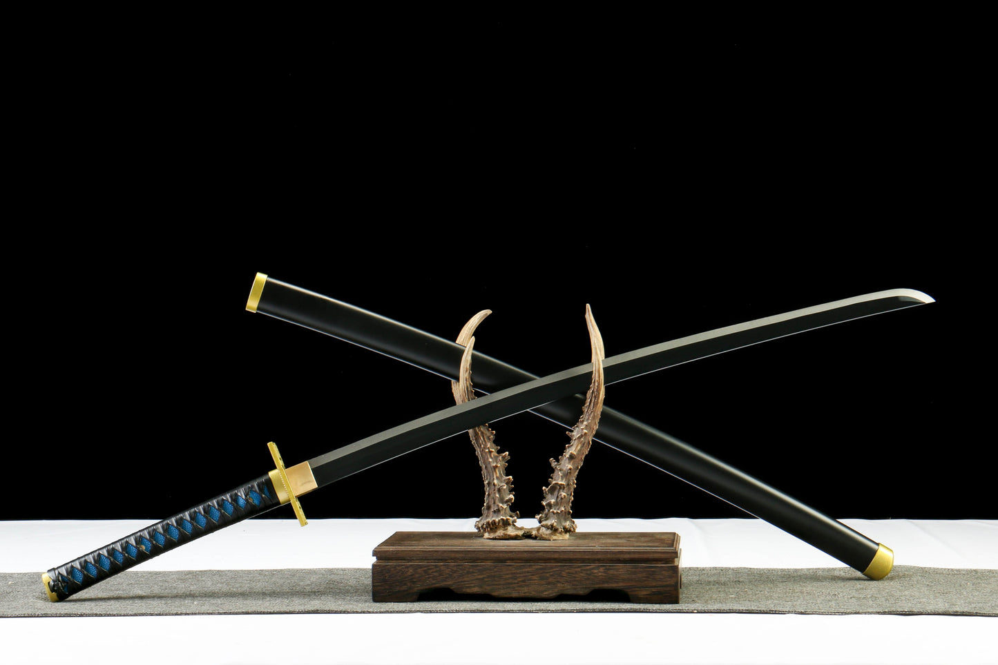 1:1 Replica Muichiro Tokito Worn Katana | Demon Slayer Sword