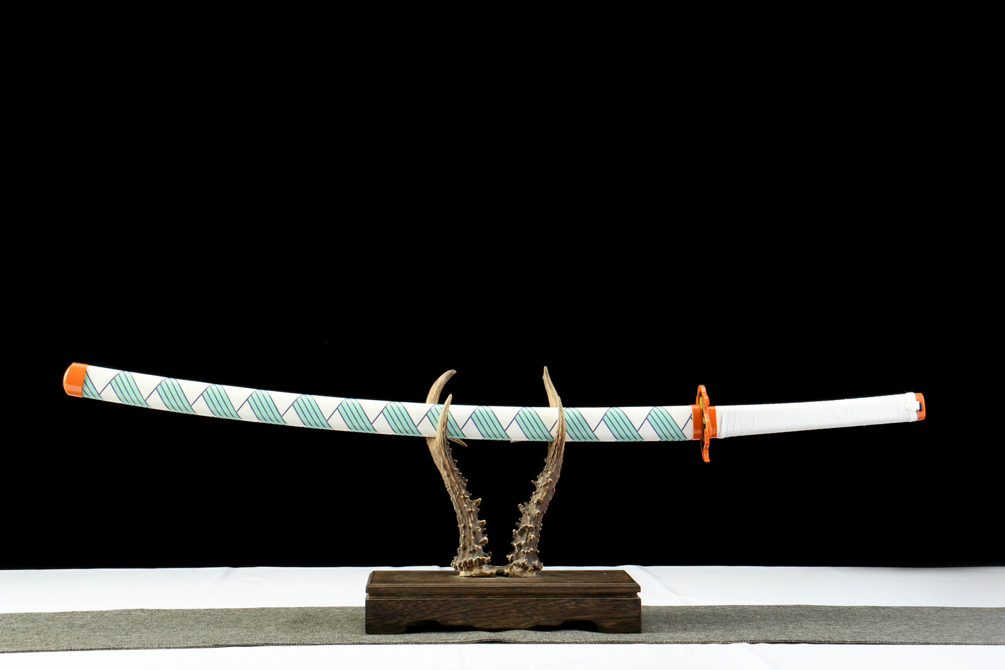 1:1 Replica Kyojuro Rengoku Worn Katana | Demon Slayer Sword