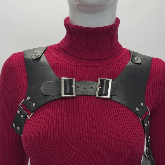 Resident Evil 4 Remake Ada Wong Cosplay Costume – Gaming Outfit – video 18 of 18