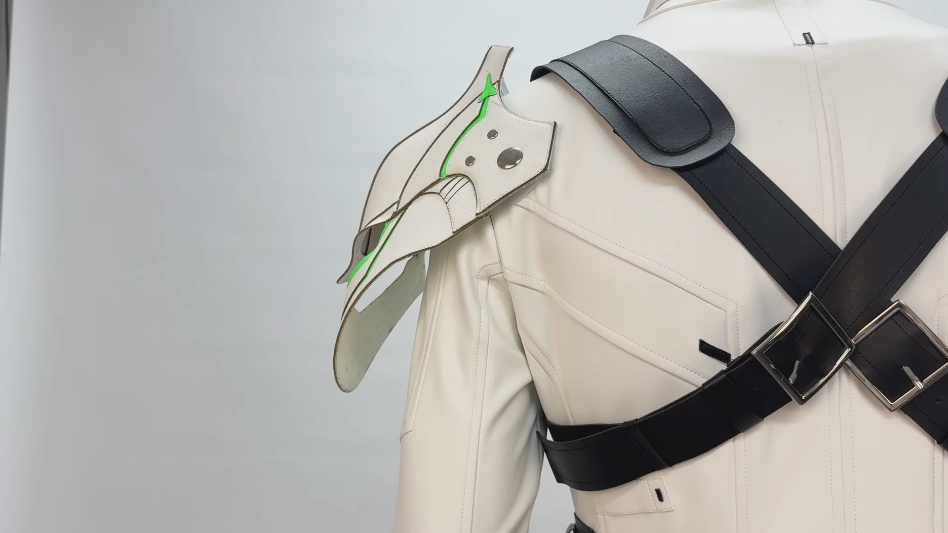 Final Fantasy VII Ever Crisis Sephiroth Cosplay Costume – Gaming Outfit – video 31 of 31