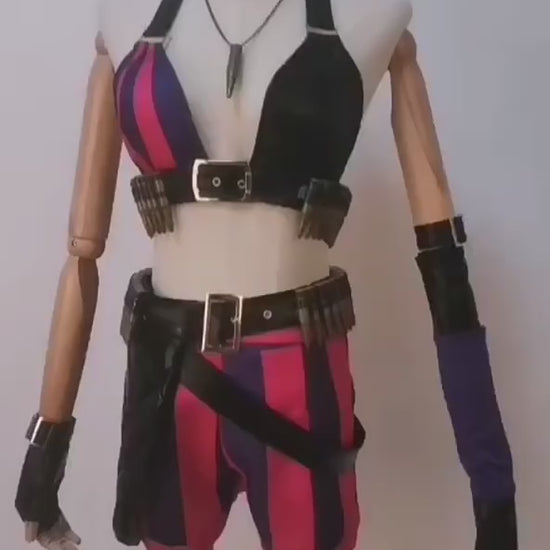 League of Legends Arcane Jinx Red Cosplay Costume – Gaming Outfit – video 11 of 11